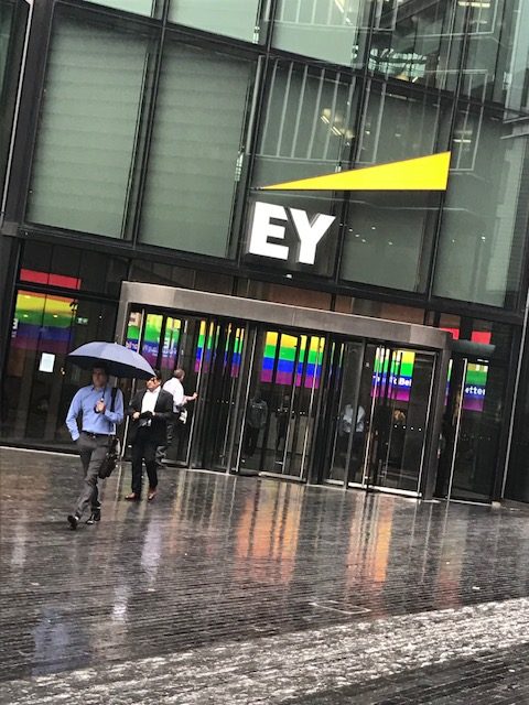 EY looks to spin off audit division