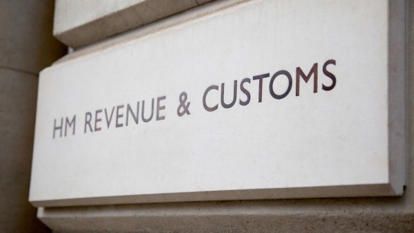 HMRC tells students again –  beware of tax scams