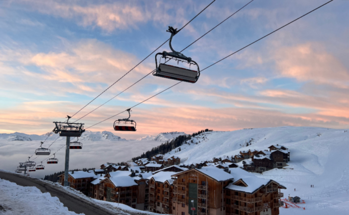 Switzerland lifts